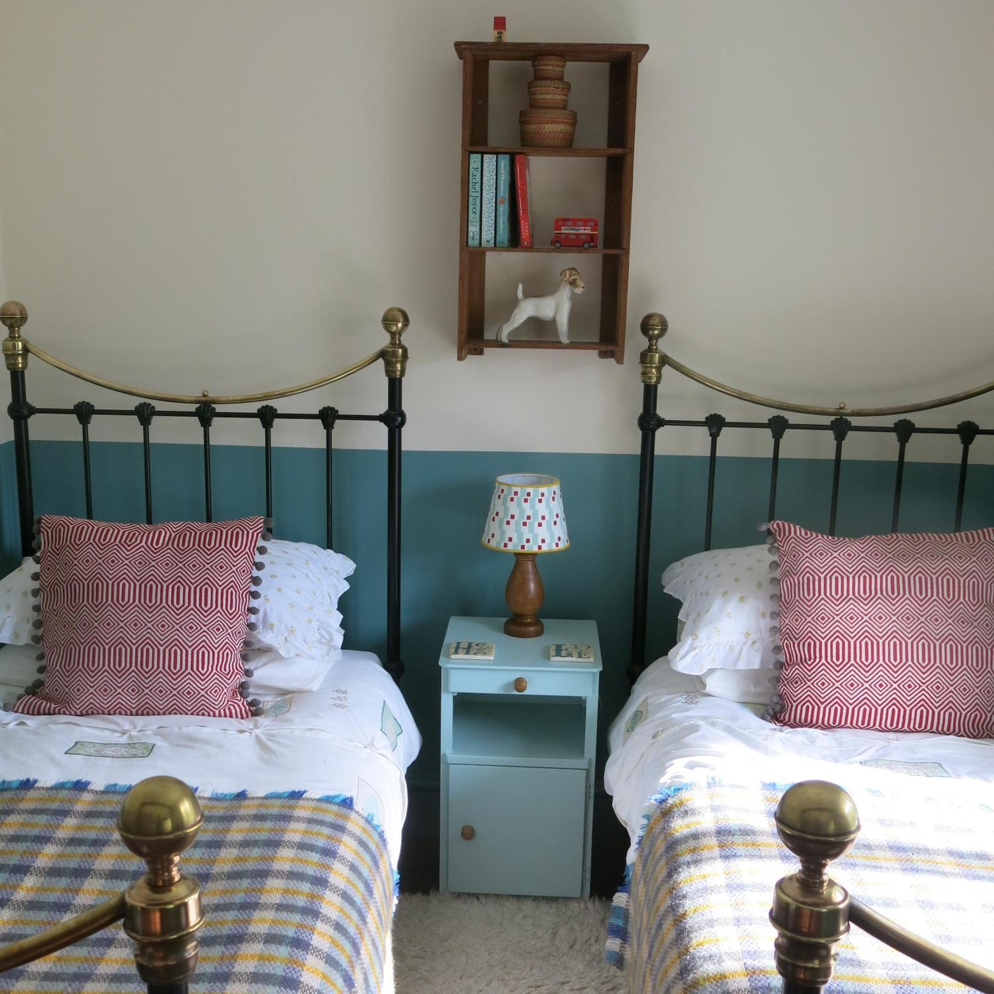 Characterful Cotswold Cottage Cirencester Exteriör bild